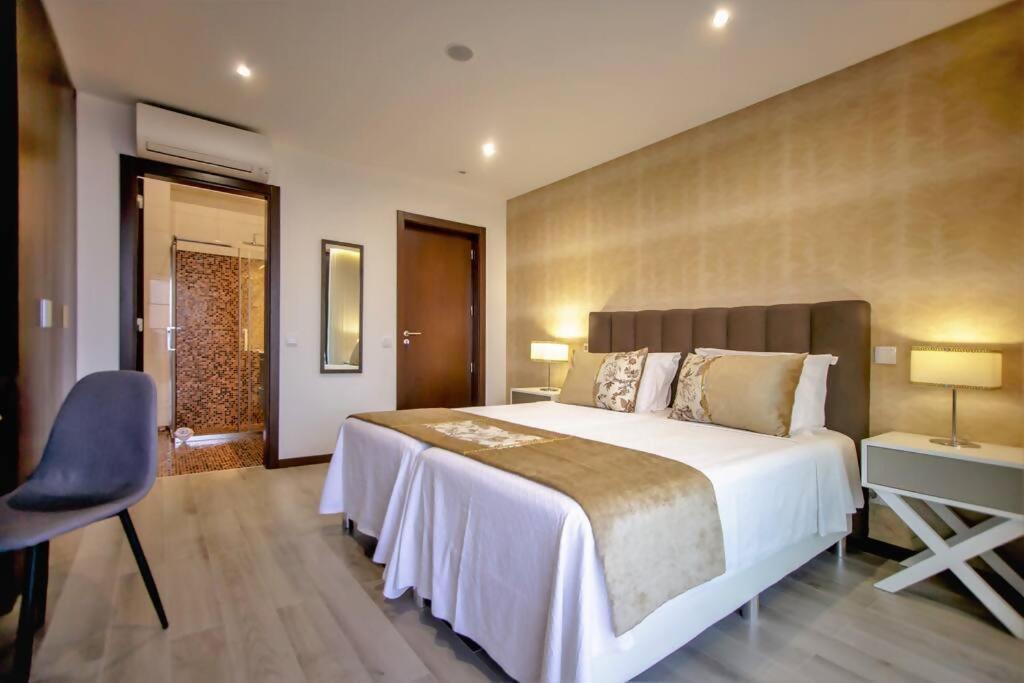Luxury Modern Aguia Mar Stunning Sea View Villa