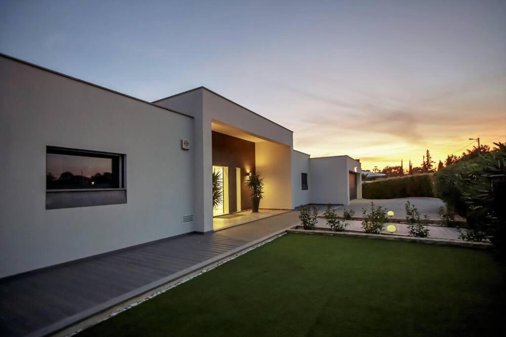 Villa Luxury Modern Aguia Mar Stunning Sea View Albufeira