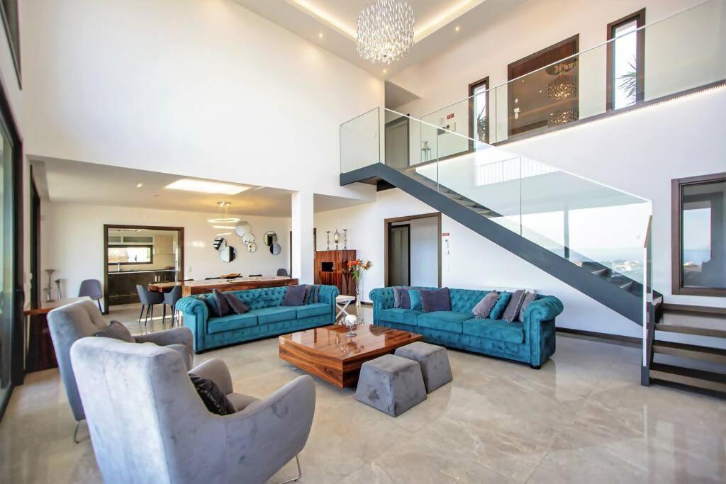 Villa Luxury Modern Aguia Mar Stunning Sea View