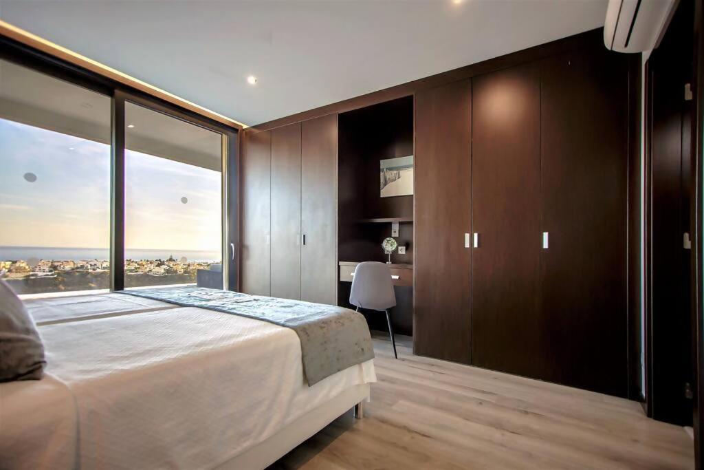 Luxury Modern Aguia Mar Stunning Sea View Villa Albufeira