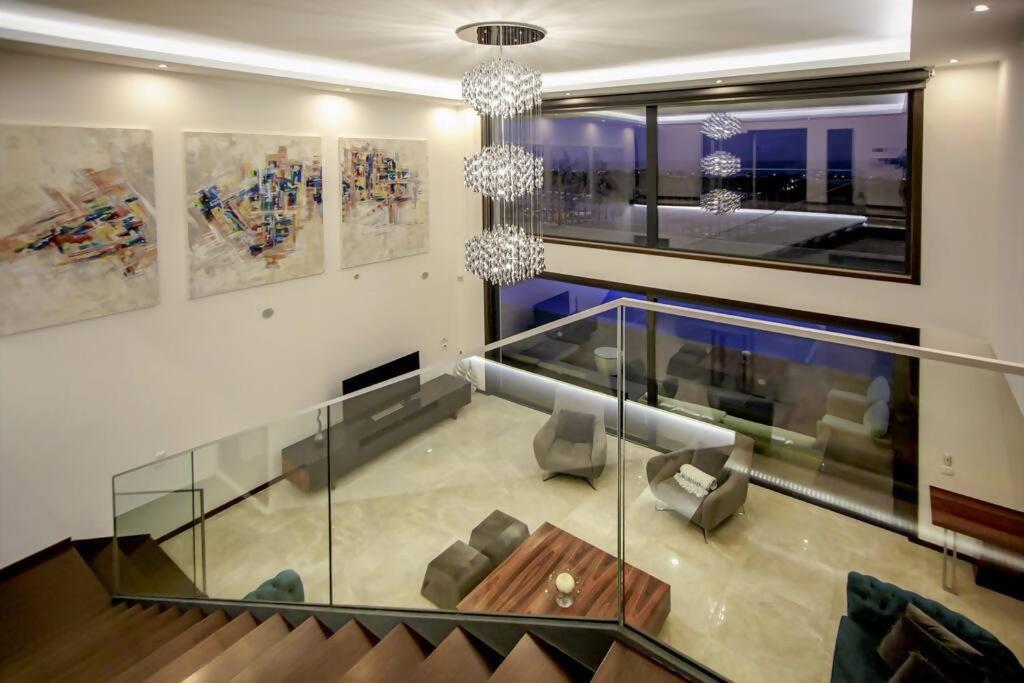 Villa Luxury Modern Aguia Mar Stunning Sea View